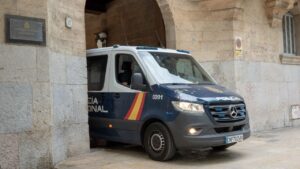 TSJ Furgoneta Polic&iacute;a Nacional