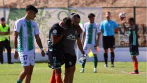 Miguelete, en el minuto 11, ha tenido que ser sustituido por lesi&oacute;n