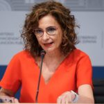 Hacienda propone ceder a las CCAA el 55 por ciento del IRPF y el 56,5 por ciento del IVA