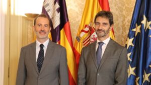 Gabriel Le Senne (izquierda) y T&ograve;fol Milan.