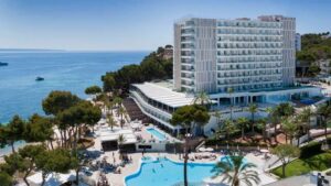 hoteles calvia beach