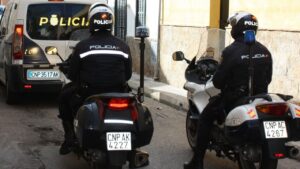 Imagen de archivo: Polic&iacute;a Nacional en Son Gotleu.