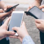 jovenes moviles internet adolescentes