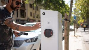 Cargador coche el&eacute;ctrico