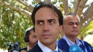 &Aacute;lvaro Gij&oacute;n.