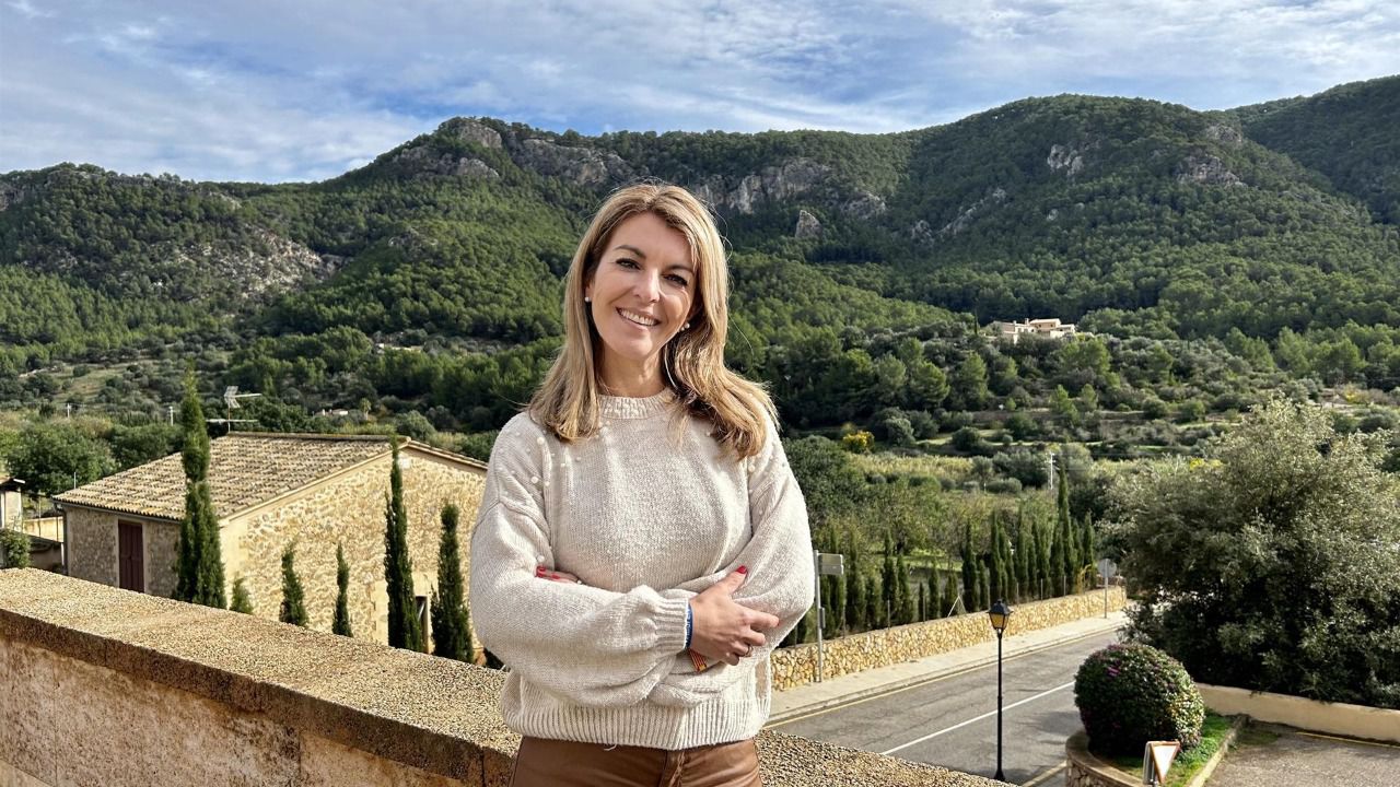 La alcaldesa de Andratx, Estefan&iacute;a Gonzalvo