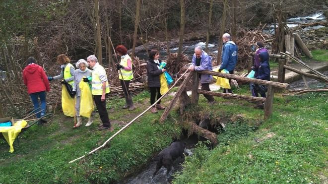 30 voluntarios baleares