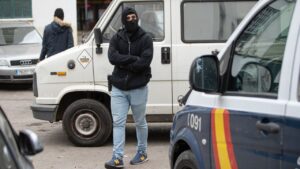 Polic&iacute;a Nacional