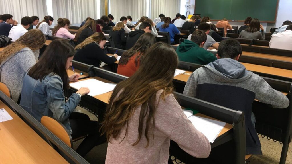 examen estudiantes uib universidad