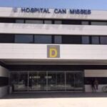 El choque entre una lancha y un catamarán deja a una mujer herida grave