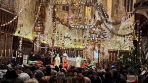 Las cuatro Sibilas saludan al finalizar la actuaci&oacute;n.