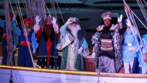 Melchor, Gaspar y Baltasar: los Reyes Magos, pendientes del cielo