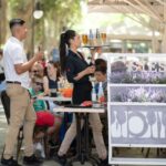 Trabajadores servicios camareros