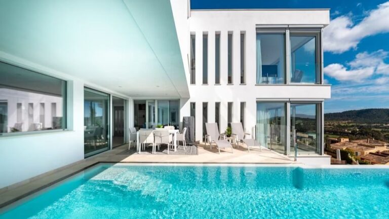 Chalet en Costa de la Calma, Calvià.