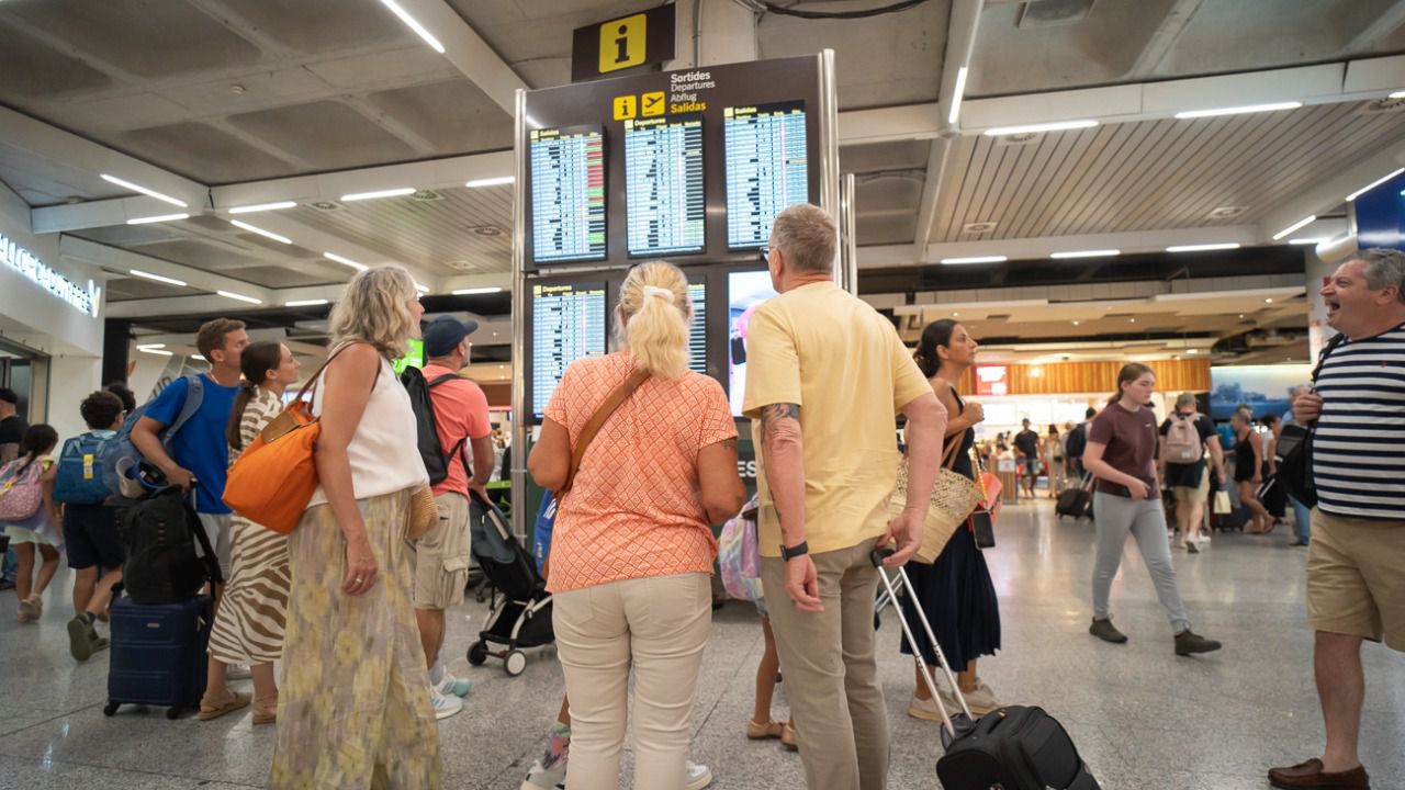 Aeropuerto Maletas Turistas