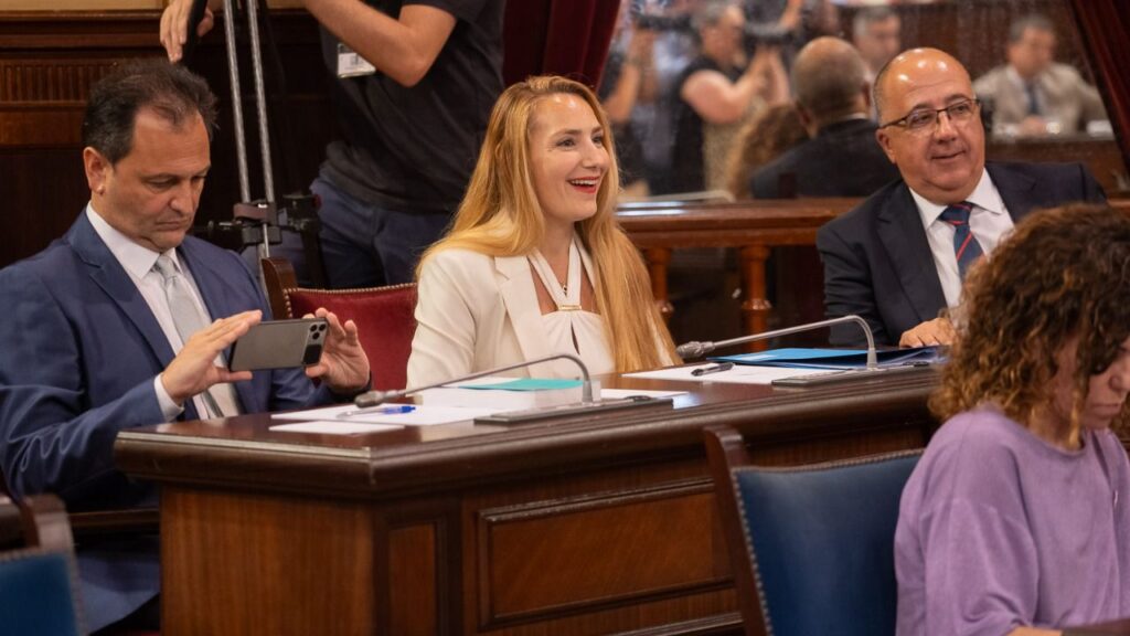 Constitución de mesa en el Parlament