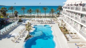 playa de palma universal hotel