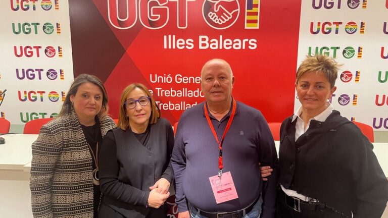 Foto de izquierda a derecha: Sonia Saavedra, Amparo Burgueño, Jordi Crehuet y Xisca Garí