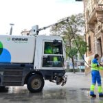 Un sintecho pega un pu&ntilde;etazo a una trabajadora de Emaya en plena calle