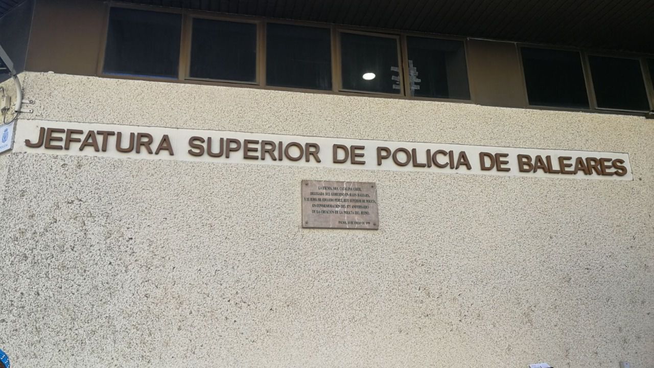 jefatura policia nacional