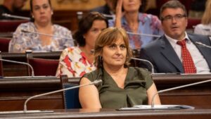 Parlament Ley de sucesiones