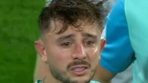 Instant&aacute;nea de Pablo Maffeo, llorando tras la final de la Copa del Rey.