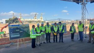 El secretario de Estado de Medio Ambiente, Hugo Mor&aacute;n, el delegado del Gobierno en Baleares, Alfonso Rodr&iacute;guez, el acalde de Palma, Jaime Mart&iacute;nez, y el conseller del Mar y el Ciclo del Agua, Juan Manuel Lafuente, en las obras de la depuradora Palma II.