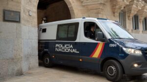 TSJ Furgoneta Polic&iacute;a Nacional