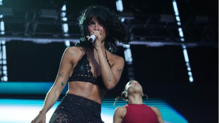 La catalana Aitana durante su actuación