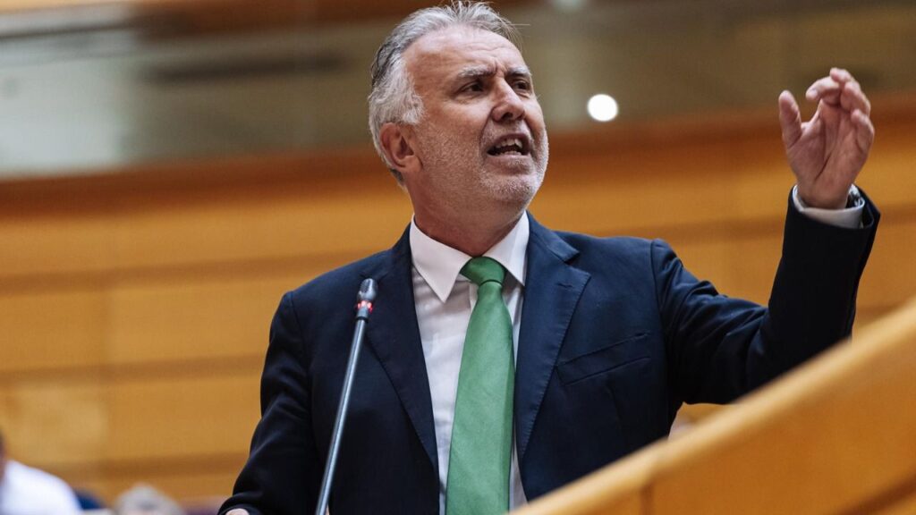 Torres tilda de “lamentables” las críticas de Prohens y advierte que el reparto de menores se cumplirá “con la ley en la mano”