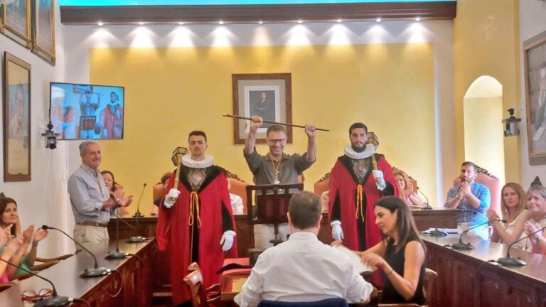 Miquel Oliver, revalidó la alcaldía.