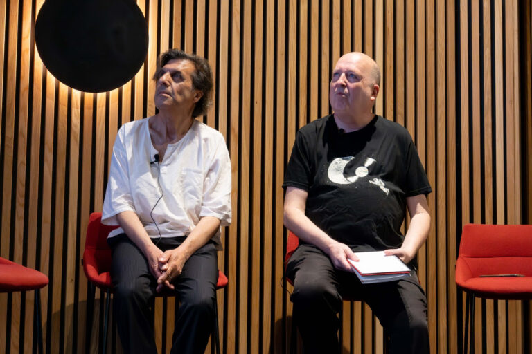 Por la mañana, ha tenido lugar la masterclass de 'Las tres vidas de Pedro Burruezo. AS Sáfar, el viaje' con la asietencia de los alumnos del CEF y de la Mallorca Film School en la sala de cine del HM Palma Blanc