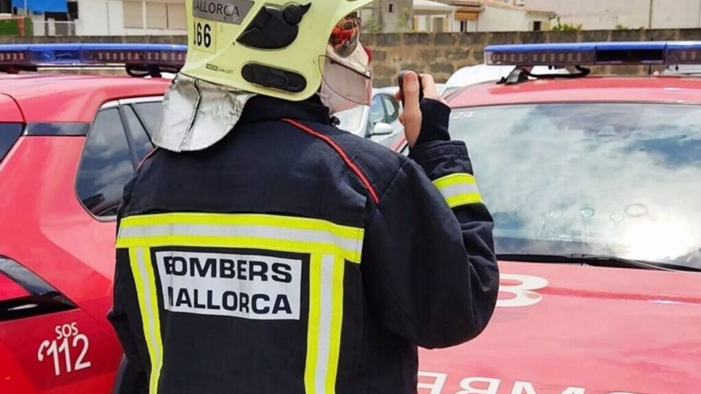 Muere un hombre tras quedar atrapado bajo un tractor en Sineu.