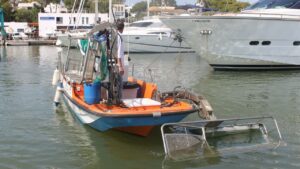 barcas residuos litoral