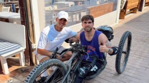 Alcaraz, 'cazado' en el Port d'Andratx. (Foto: Rub&eacute;n Nova)