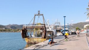 Barcos pesqueros pescadores