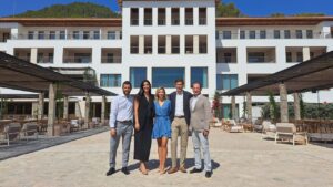 For Season Formentor