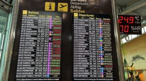 La huelga en Francia deja 22 vuelos cancelados en Baleares este jueves