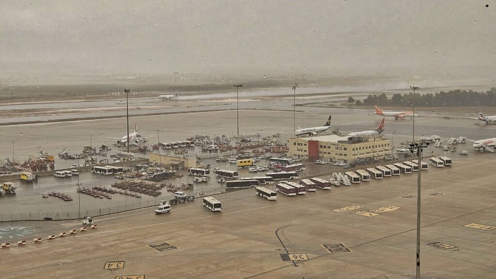 aeropuerto palma lluvia