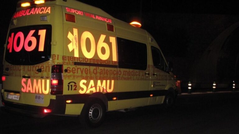 ambulancia noche