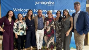 El equipo en Baleares: Milena Nogales, Miriam M&aacute;rquez, Marina Torrecilla, Toni Gelabert, Mar&iacute;a Jos&eacute; Daura, Cristina Mu&ntilde;oz, Melany Trasmonte y Edward Fritts
