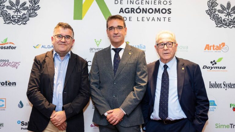 Premios COIAL conseller Ramonet