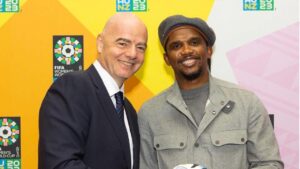 Infantino, presidente de la FIFA, y Eto'o hace un a&ntilde;o en el Mundial femenino