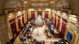 Sala de las Cari&aacute;tides del Parlament.