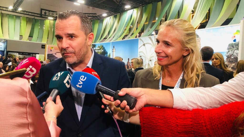 JAVIER VICH Y MARIA FRONTERA