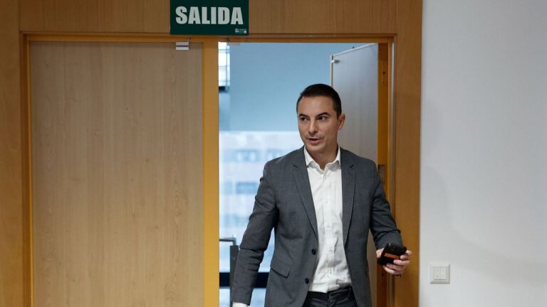 Juan Lobato