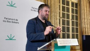 Llu&iacute;s Apesteguia (M&eacute;s per Mallorca).