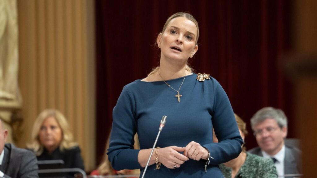 Marga Prohens este martes en el Parlament.
