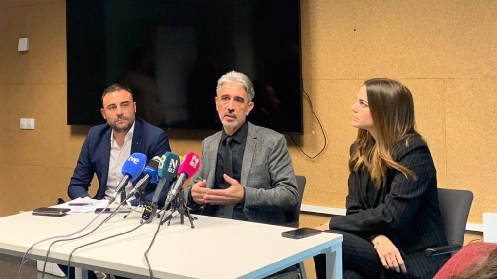 Gabriel Rojo, José Díaz Cappa y Magdalena Ramis.