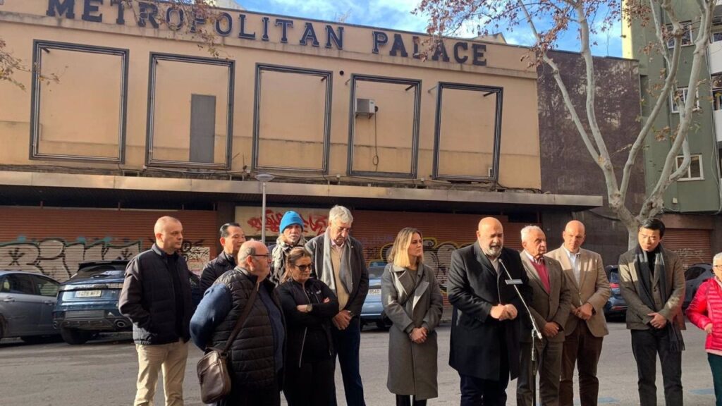 cines metropolitan y alcalde